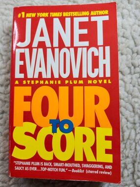 Janet Evanovich Four to Score Stephanie Plum Paperback 1999 St Martins Mystery